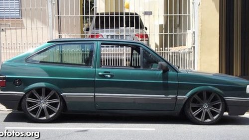 Opala antigo comodoro de 2 portas bege com teto de vinil