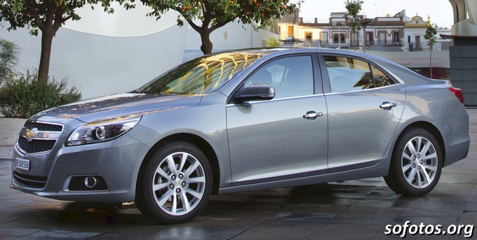 Novo Chevrolet Malibu 2013 Lateral