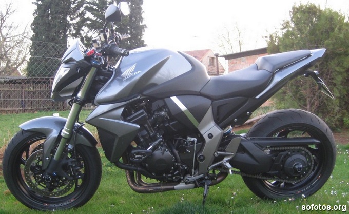 Honda CB 1000R Chumbo