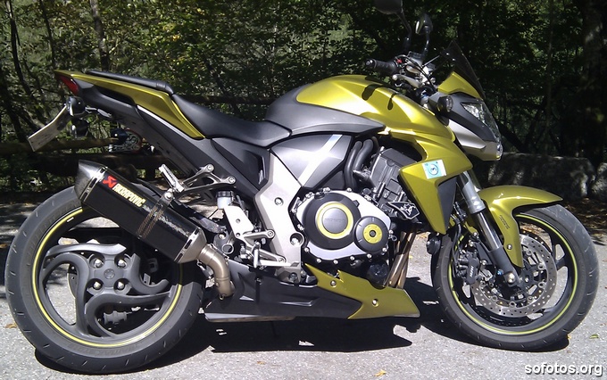 Honda CB 1000R Verde