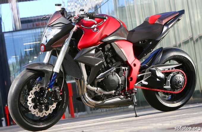 Honda CB 1000R Vermelha 2011