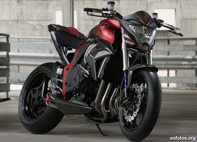 Honda CB 1000R Vermelha