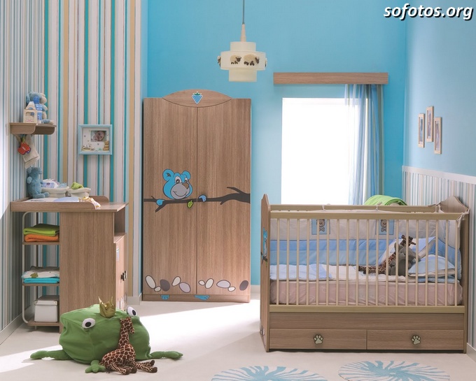 quarto de bebê azul