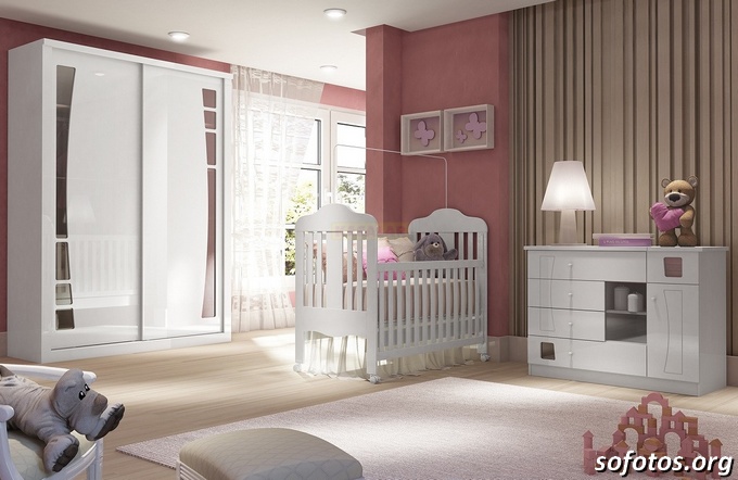 Quarto de bebê grande