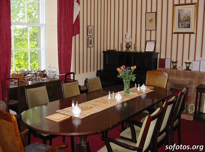 Sala de jantar decorada 48