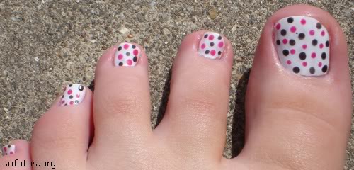 unhas de pé decoradas
