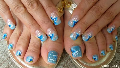 unhas decoradas azuis
