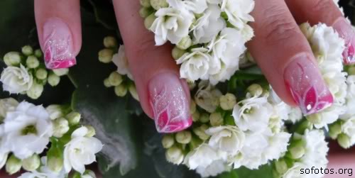 unhas decoradas com brilho